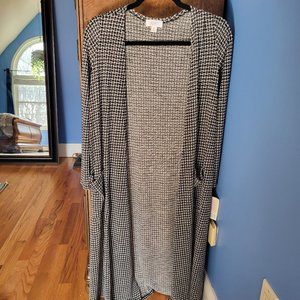 NWT LuLaRoe Sarah - XS - Black and White semi sheer